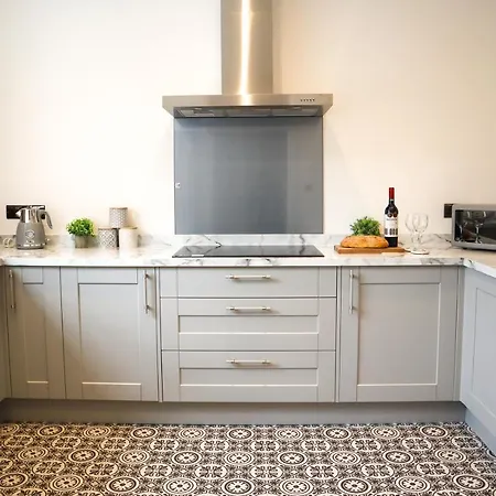 Berry's Retreat - Kist Accommodates 公寓 纳尔斯伯勒